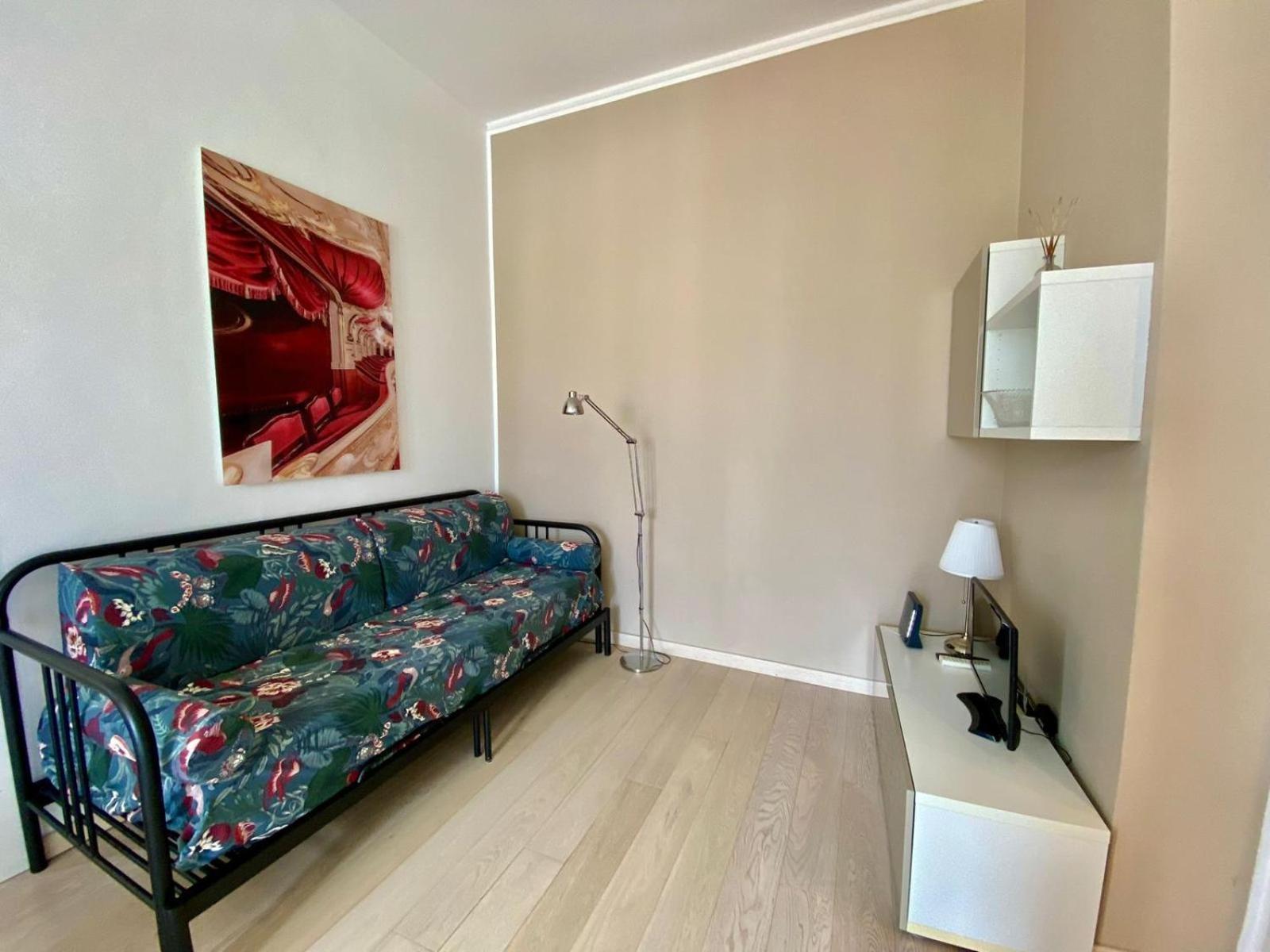 Piazzale Susa Bright Flat Con Veranda Milão Exterior foto