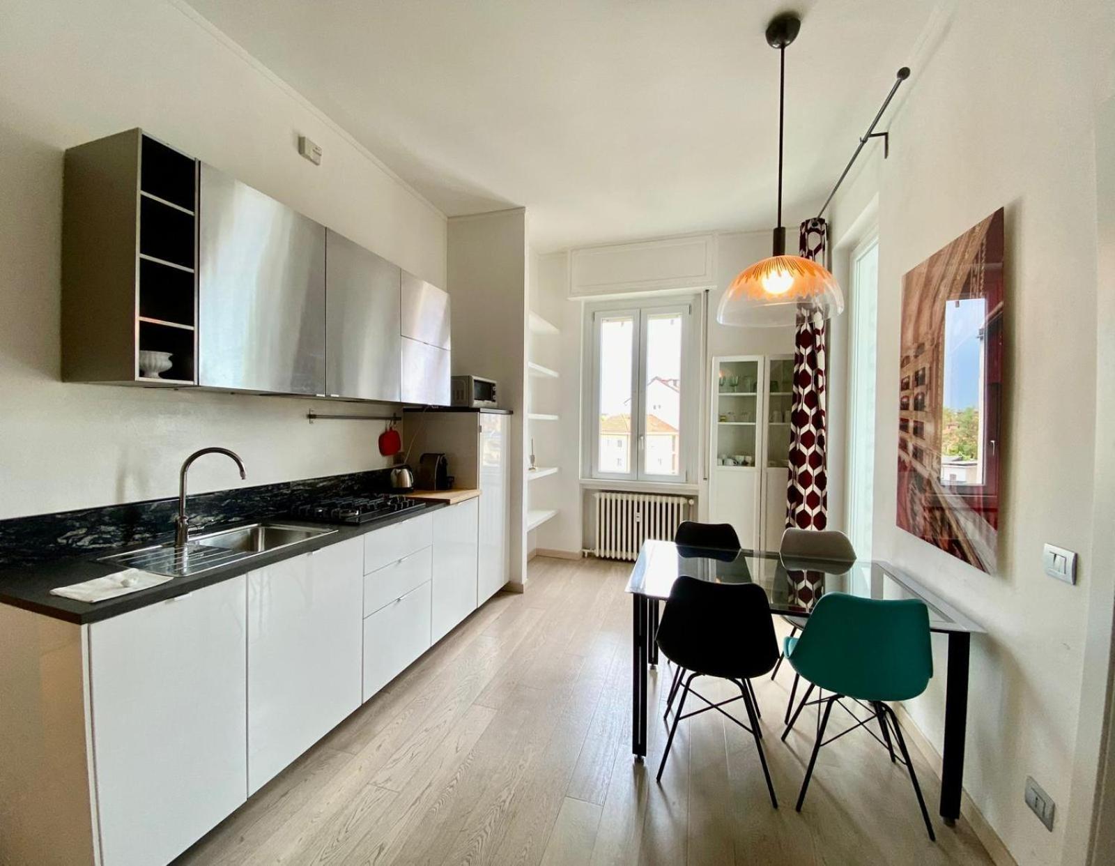 Piazzale Susa Bright Flat Con Veranda Milão Exterior foto